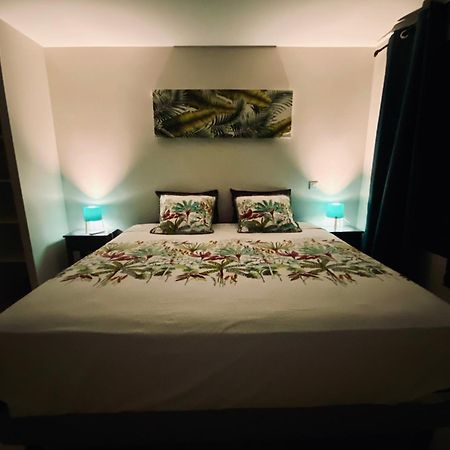 Meherio - Bel Appartement Vue Mer A Tahiti ปาเปเอเต ภายนอก รูปภาพ