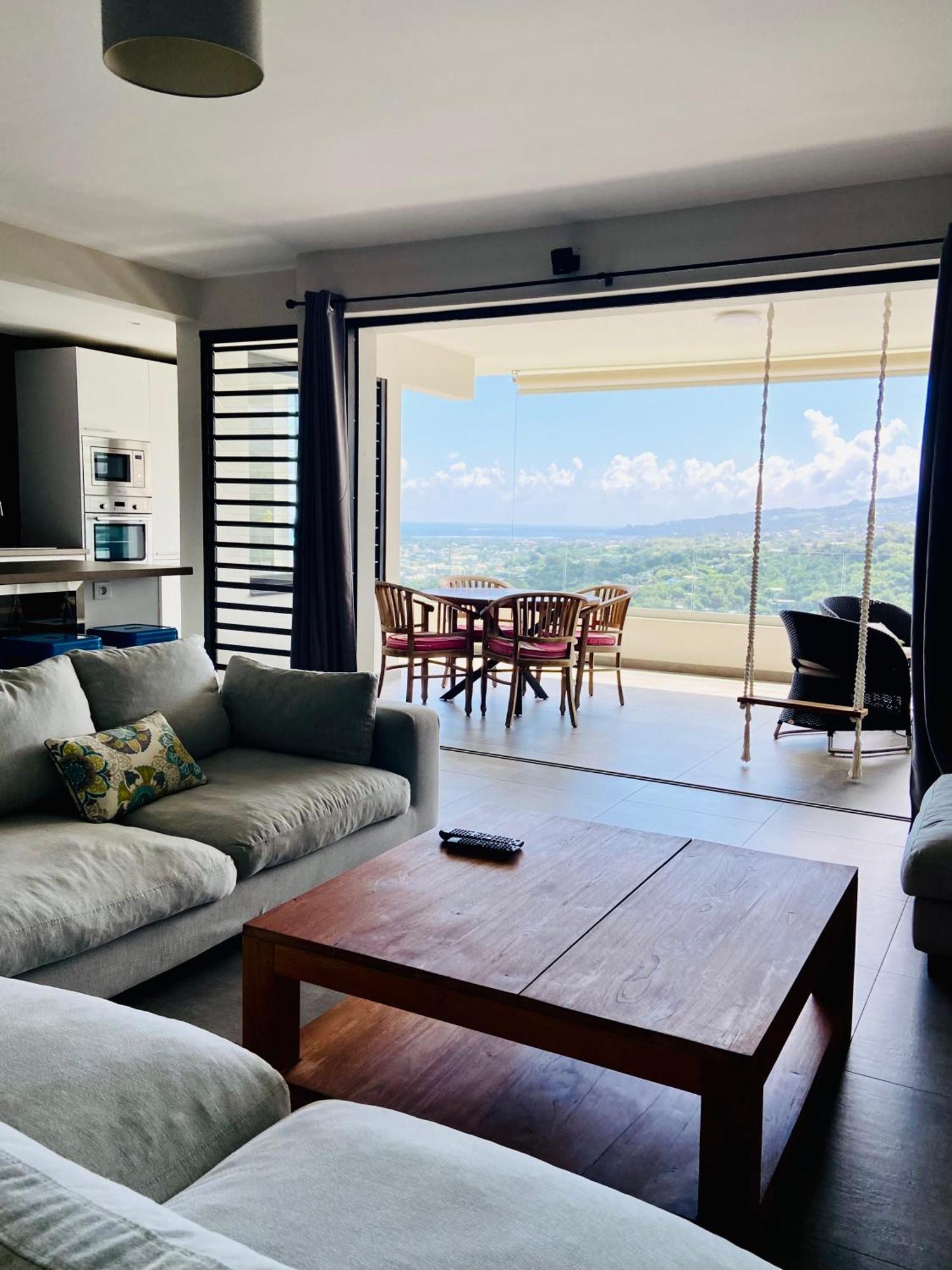 Meherio - Bel Appartement Vue Mer A Tahiti ปาเปเอเต ภายนอก รูปภาพ